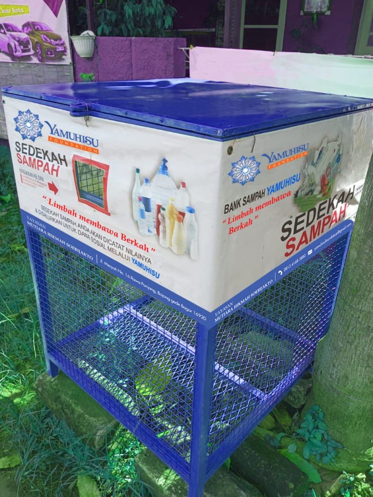 bak-sampah-di-bank-sampah